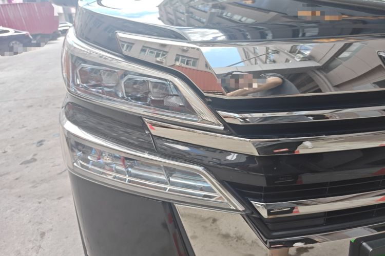 Used Toyota Vellfire 2019 Dual-Engine 2.5L HV Luxury Edition
