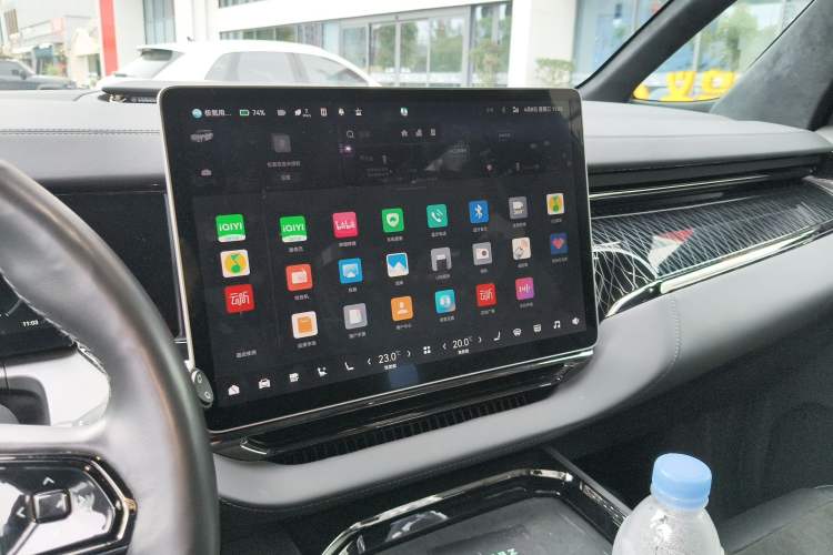 Used Zeekr 009 2022 WE Edition Audio And AC Panel