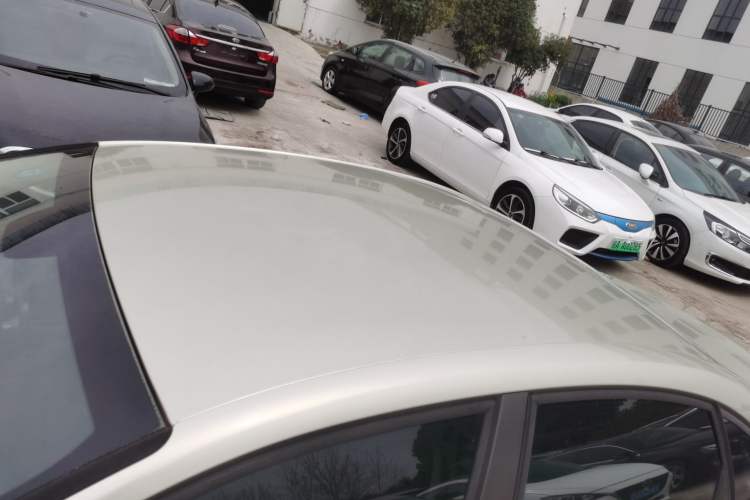 Used Citroen C4 Sega 2016 1.6L Automatic Comfort Model Roof