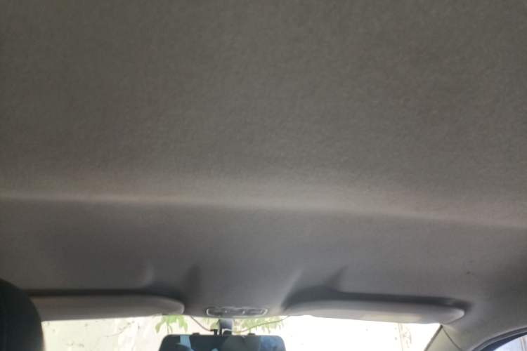 Used Peugeot 301 2016 1.6L Manual Comfort Edition Headliner