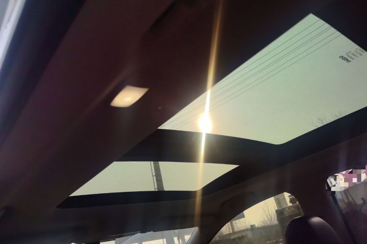 Used Nissan Murano 2019 2.5L XL Two-Wheel Drive Smart Connect Luxury Edition China VI Standard