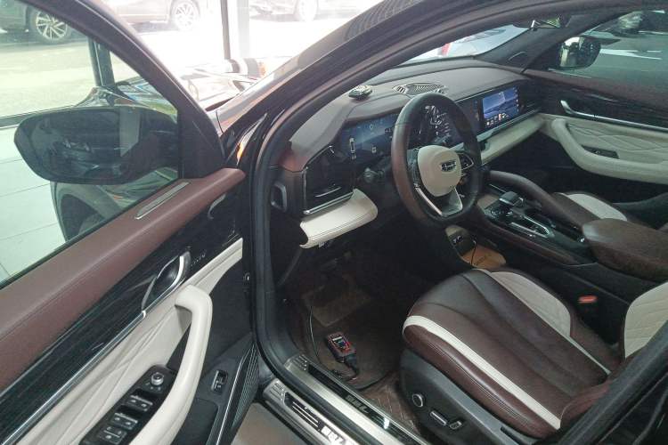 Used Geely Auto Monjaro L 2021 2.0TD DCT EVO Two-Wheel Drive Prestige Version
