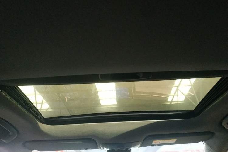 Used Toyota Levin 2019 185T CVT Luxury Edition China VI Standard