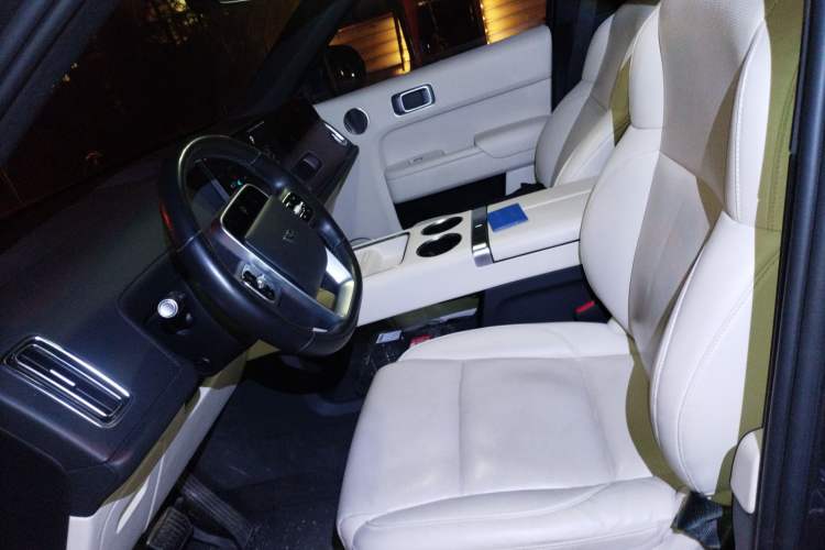 Used Li Auto L8 2023 Pro Model
