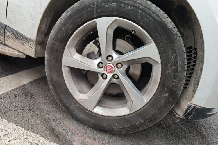 Used Jaguar F-PACE 2020 2.0T Urban Deluxe Edition
