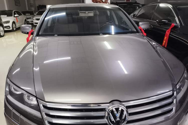Used Volkswagen Phaeton 2012 3.0L Executive Version

