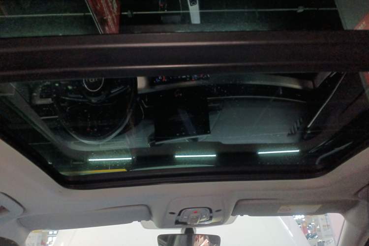 Used Audi A4L 2022 40 TFSI Luxury Dynamic Model