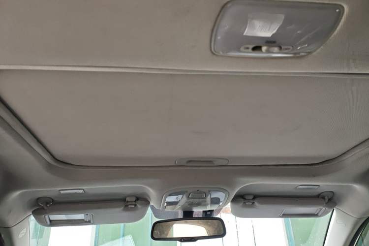 Used BYD Qin New Energy 2014 1.5T Flagship Model Headliner