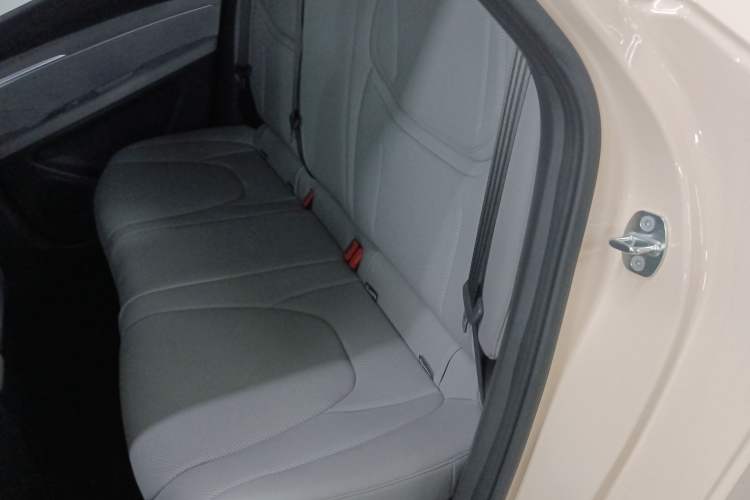 Used XPeng MONA M03 2024 620 with Ultra-Long Range
