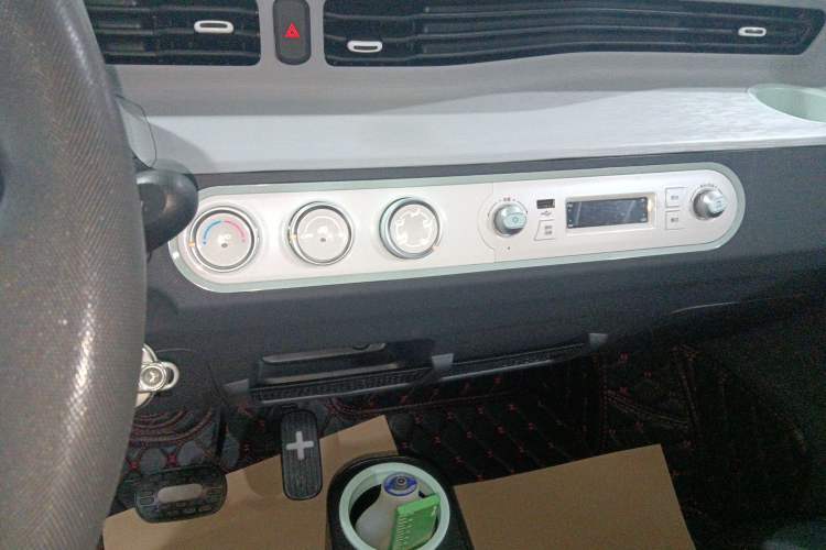 Used Wuling Hongguang MINIEV 2022 Macaron Premium Model – Lithium Iron Phosphate