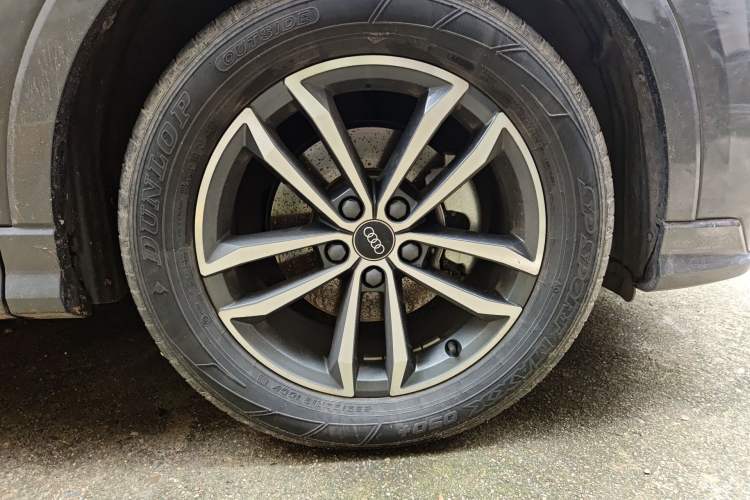 Used Audi Q3 2022 35 TFSI Progressive Dynamic Edition
