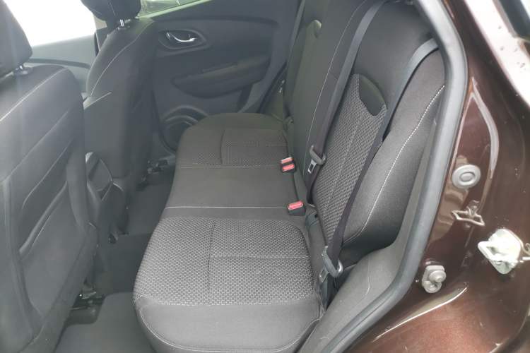 Used Renault Kadjar 2017 2.0L Two-Wheel Drive Fashion Edition