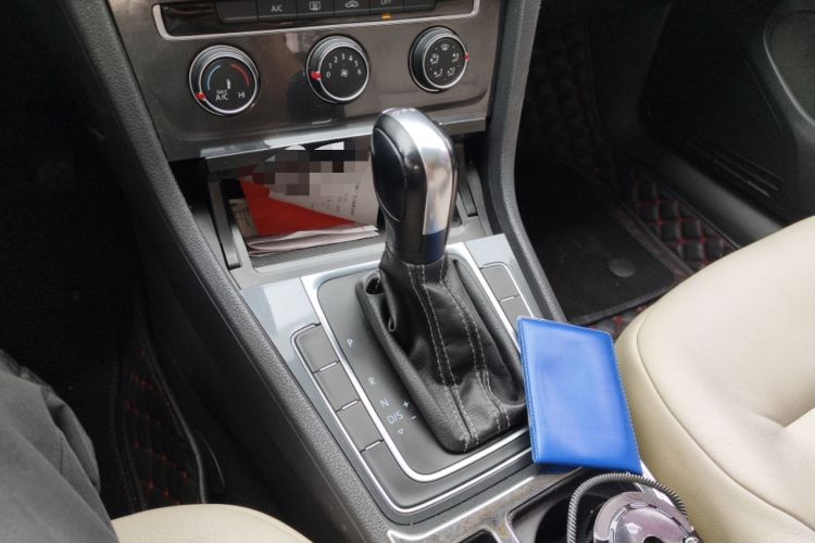 Used Volkswagen Golf 2017 230TSI Automatic Comfort Edition – Celebrating Milestone of One Million Units
