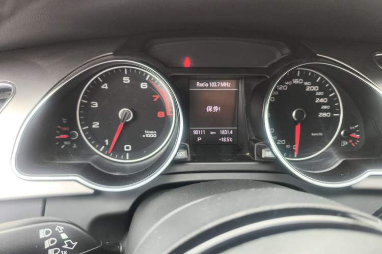 Used Audi A5 2012 2.0TFSI Sportback Odometer Close Up