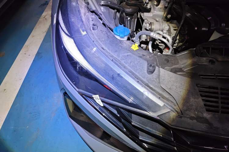 Used Hyundai Elantra 2022 1.5L CVT LUX Prestige Edition
