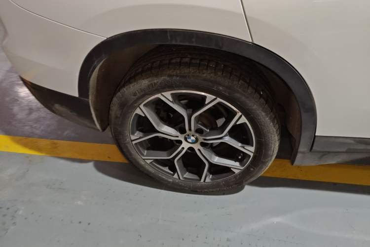 Used BMW X1 2020 sDrive25Li Leading Model Right Rear Wheel Hub