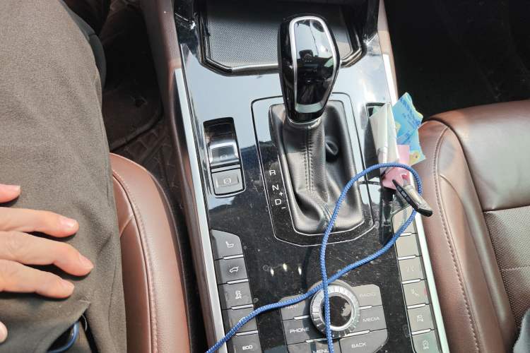 Used Wey VV7 2017 2.0T Flagship Model
