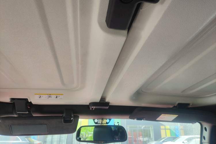 Used Jeep Wrangler 2017 3.6L Rubicon Four-Door Comfort Edition Headliner