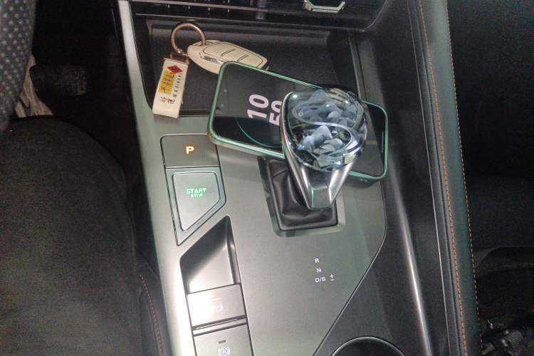 Used Roewe RX5 2023 1.5T Prestige Sliding-Screen Version