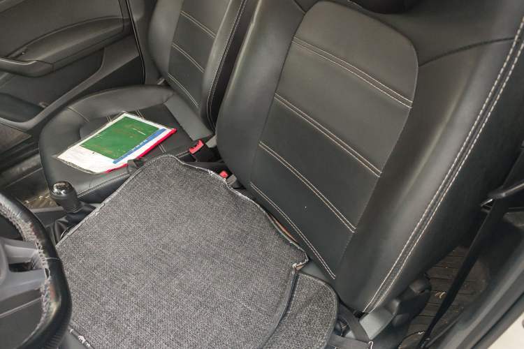 Used Volkswagen Santana 2019 1.5L Manual Fashion Edition China VI Standard Left Front Seat