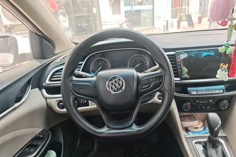 Used Buick GT 2017 15N Automatic Elite Version
