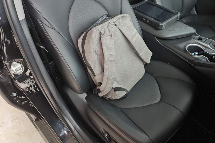 Used Toyota Camry 2021 2.0G Luxury Edition