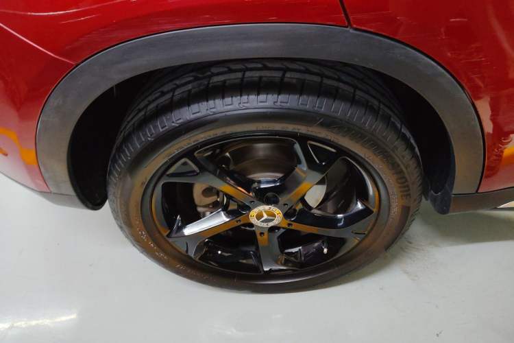 Used Mercedes-Benz GLA 2017 GLA 200 Sport Edition Right Rear Wheel Hub