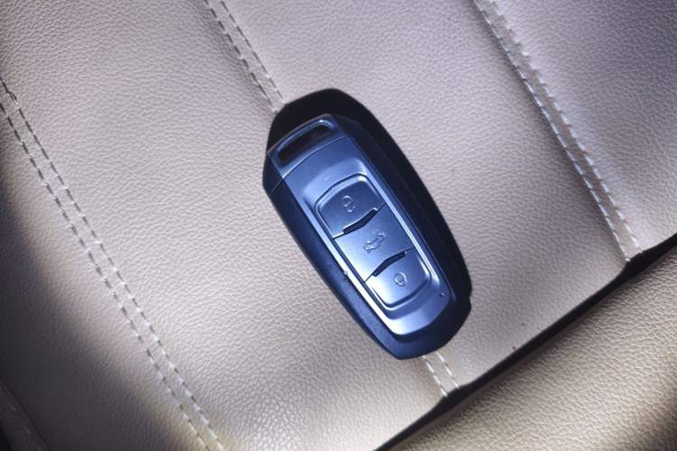 Used Geely Auto Emgrand 2014 Sedan 1.5L Manual Fashion Edition
