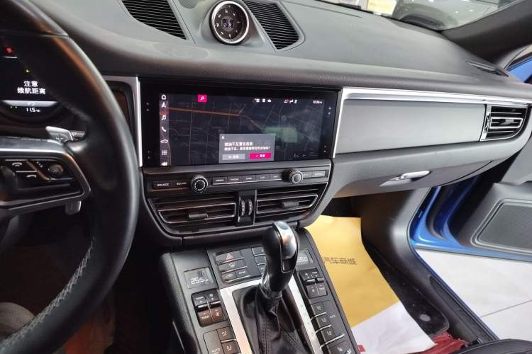 Used Porsche Macan 2018 Macan 2.0T
