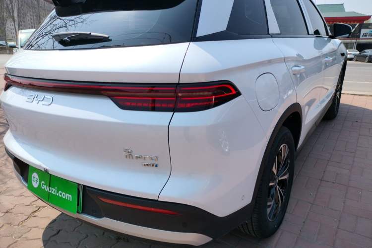 Used BYD Song Pro New Energy 2025 2nd Generation Intelligent Driving Version DM-i 75KM Leading Edition Right Rear Taillight