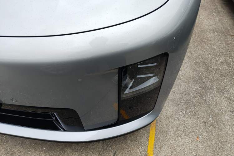 Used Li Auto Li Auto i8 2025 Model Standard Version
