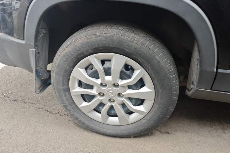 Used CHANGAN OSHAN X70A 2019 1.5L Manual Basic Version China VI Standard
