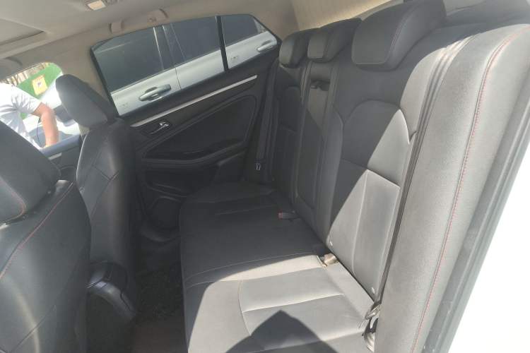 Used Bestune B70 2014 2.0L automatic luxury version