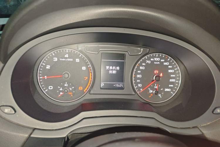 Used Audi Q3 2016 35 TFSI Fashion Model
