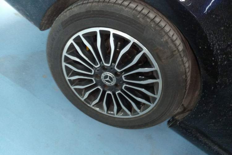 Used Mercedes-Benz V-Class 2018 V 260 L Prestige Extended Version China VI
