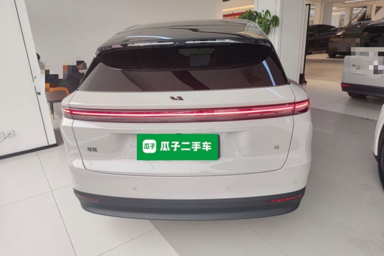 Used Li Auto i6 2025 Model Two-Wheel-Drive Standard Type
