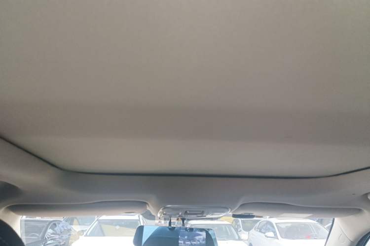 Used Geely Auto Emgrand X7 Sport 2020 1.8TD DCT Two-Wheel Drive Smart Connect 4G-Enabled Version Headliner