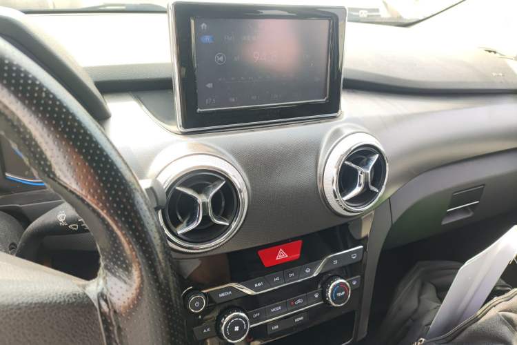 Used BAIC New Energy EC5 2019 New Air Edition Audio And AC Panel