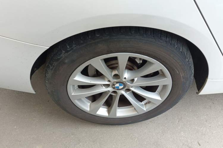 Used BMW 3 Series GT 2017 320i Sport Edition
