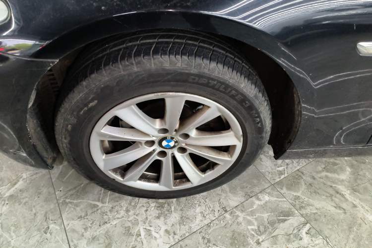 Used BMW 5 Series 2013 525Li Luxury Model