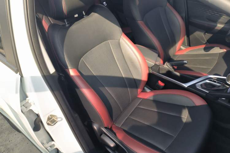 Used Geely Auto Vision X3 2021 PRO 1.5L CVT Deluxe Model