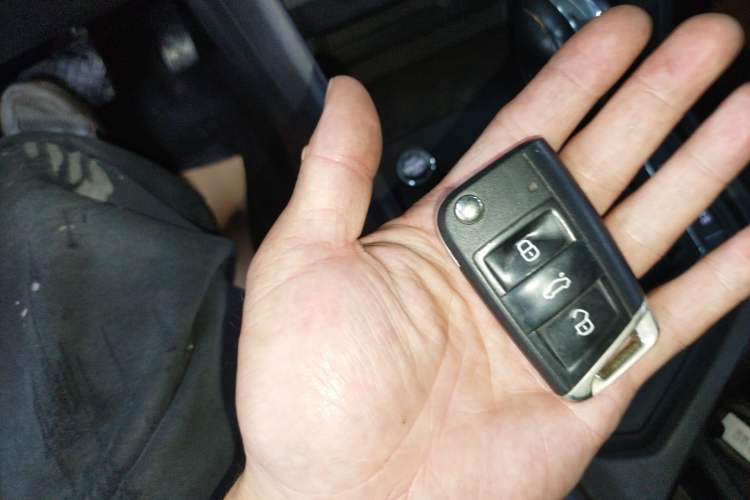 Used Volkswagen Tiguan L 2019 330TSI Automatic Two-Wheel Drive Luxury Edition China VI Standard