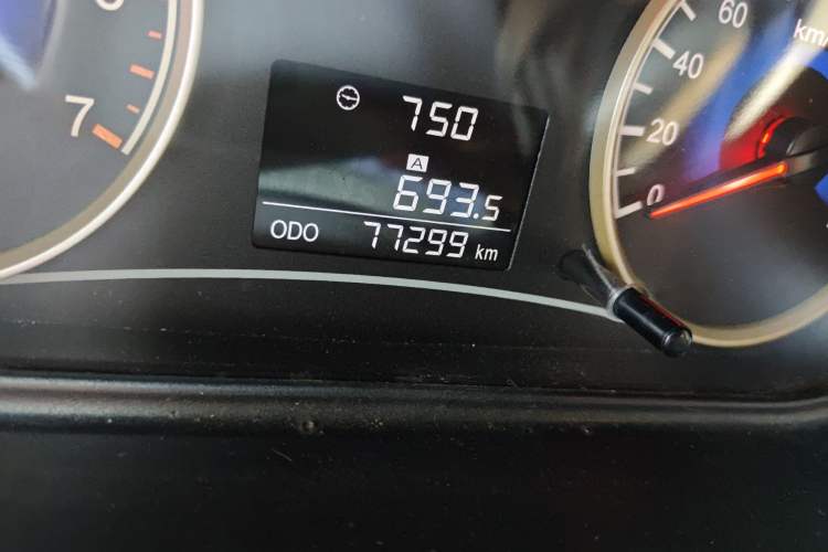 Used Dongfeng Fengon 330 2014 1.5L Manual Utility Version DK15 Odometer Close Up