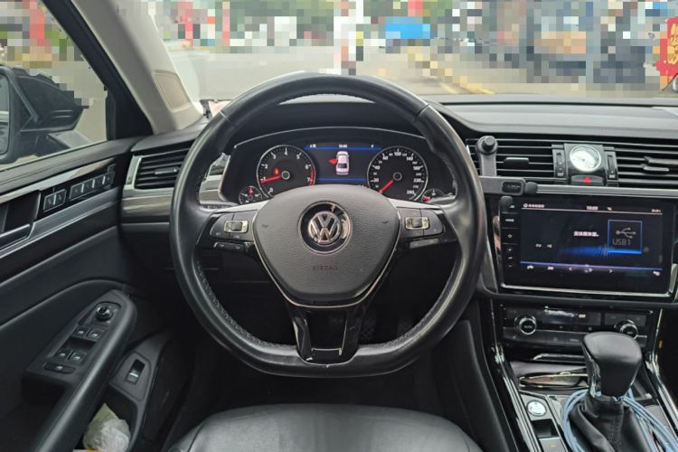 Used Volkswagen Phideon 2018 Revised Version 380TSI Two-Wheel Drive Business Edition
