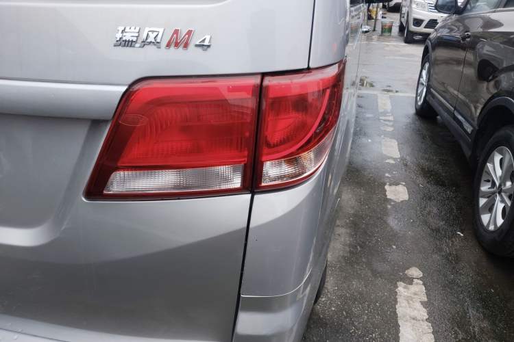 Used JAC Refine M4 2016 2.0L Manual Comfort Edition Right Rear Taillight