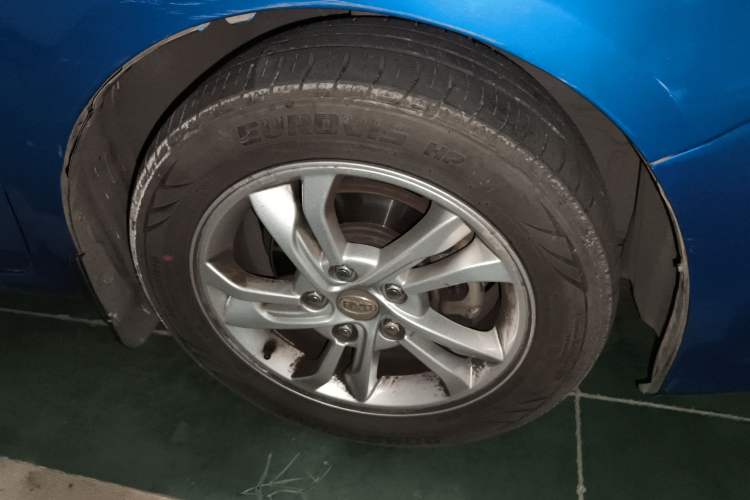 Used BYD Surui 2014 1.5TID Automatic Luxury Model
