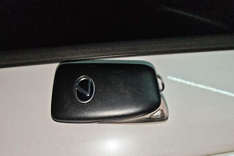 Used Lexus ES 2015 200 Elite Edition
