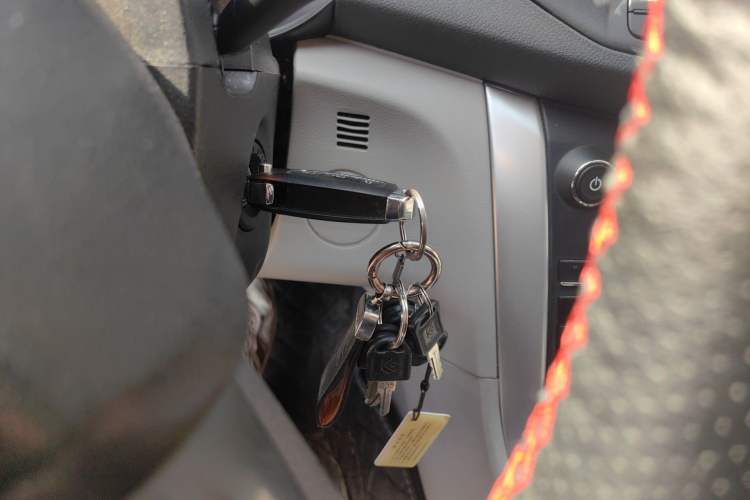 Used Bestune B90 2014 1.8T automatic comfort version
