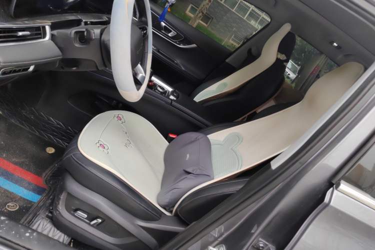 Used Chery Tiggo 7 PLUS 2023 1.6 TGDI DCT Prestige Edition
