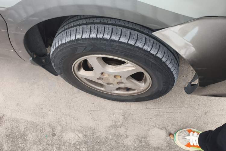 Used FORTHING Lingzhi 2015 M3 1.6L 7-Seater Comfort Model